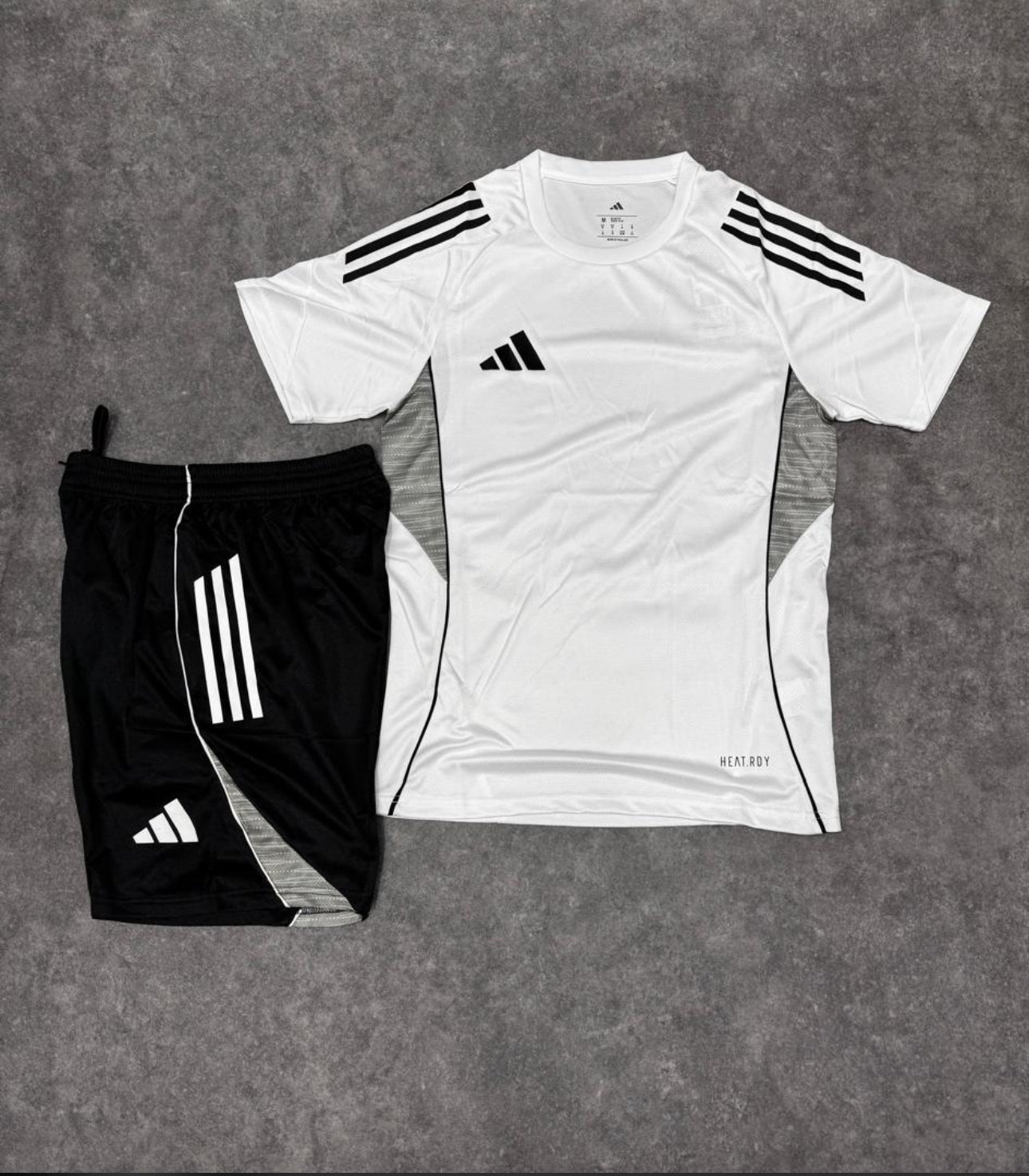 Ensemble loisir Adidas