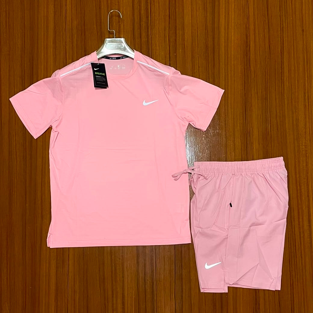 Ensemble loisir nike Short + Teeshirt