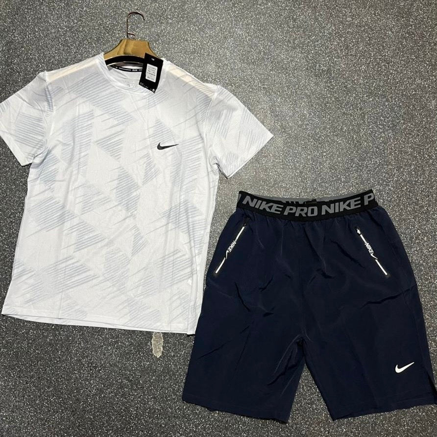 Ensemble loisir nike Short + Teeshirt