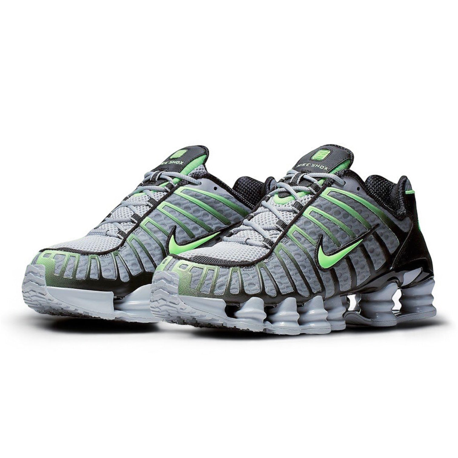 Chaussures Nike Shox vert